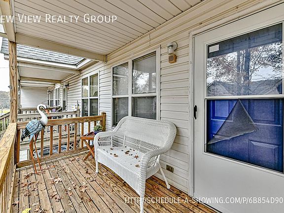 2nd image of 225 Hoskins Mill Ln APT B