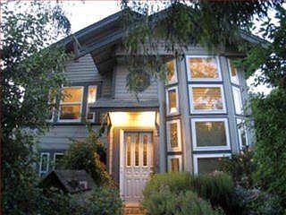1st image of 351 Hull Ave