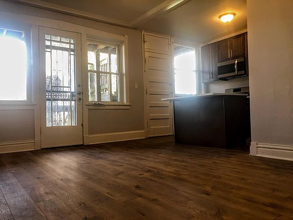 4th image of 5437 S Woodlawn Ave APT 2