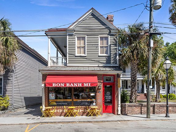 3rd image of 162 Spring St #A-b