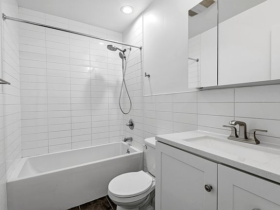 4th image of 250 Moore St APT 205