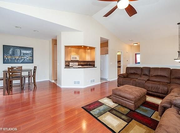 5th image of 1103 Chadwick Dr