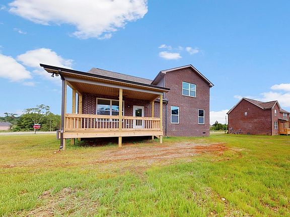 4th image of 311 Twelve Oaks Ln Lot 156