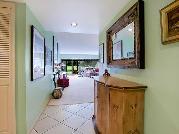 2nd image of 6404 Aspen Glen Cir