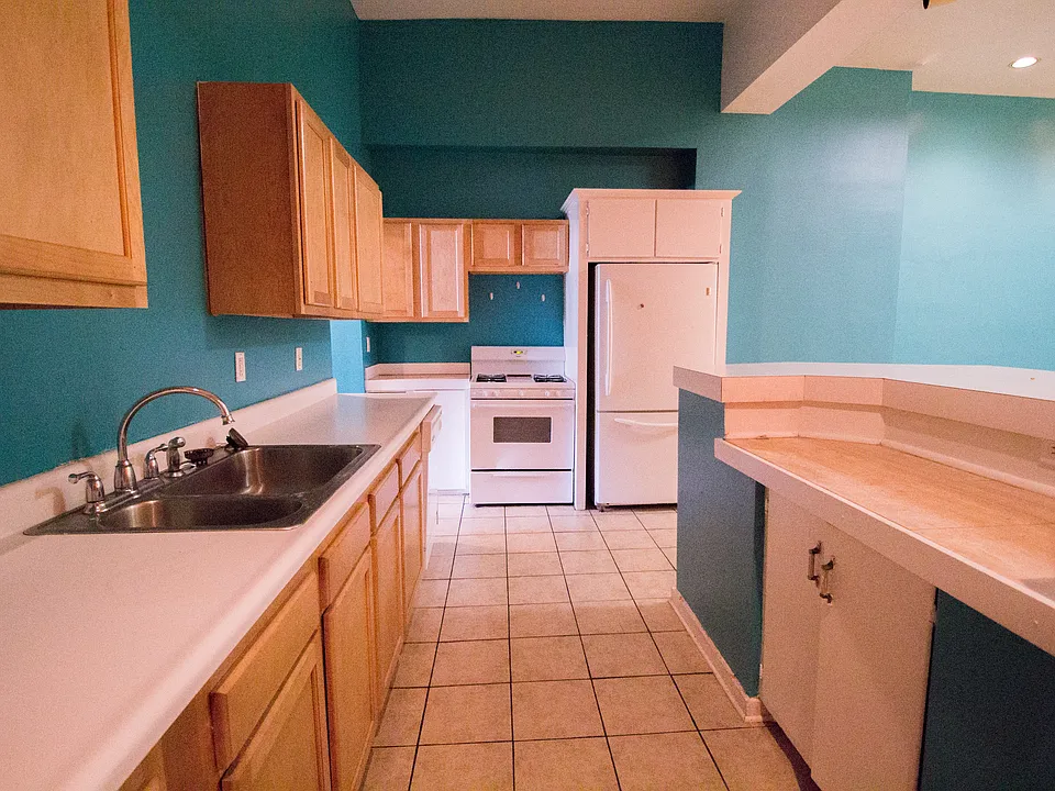 1508 Sarah St #1
