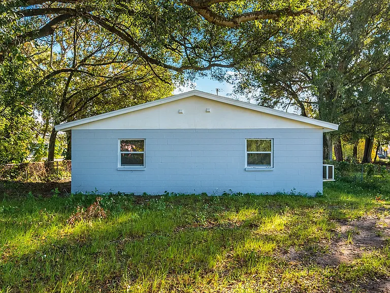 5106 E Columbus Dr — Photo 13
