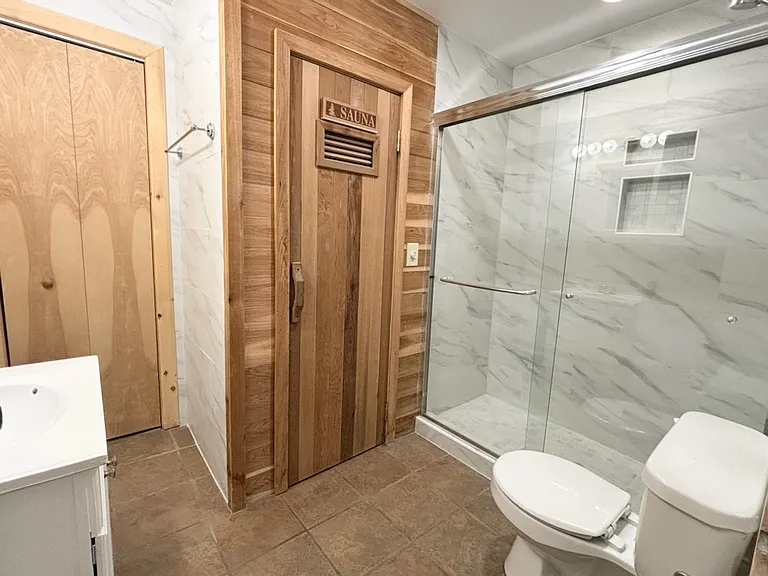 Bathroom and Sauna