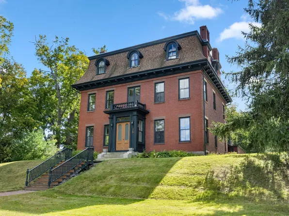 75 South Street, Rollinsford, NH 03869