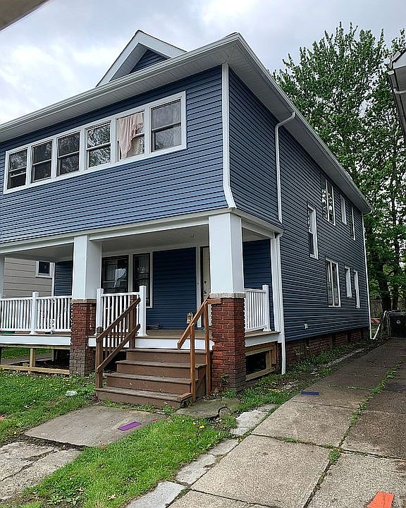 1st image of 9613 Silk Ave
