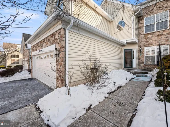 236 Silverbell Ct, West Chester, PA 19380