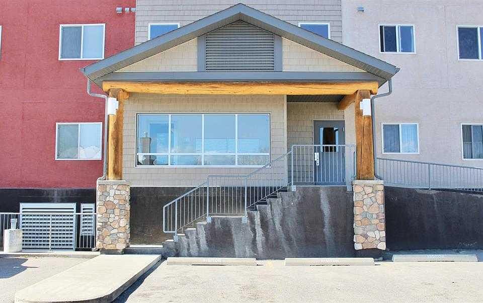1st image of 109 E Seabolt Dr #102