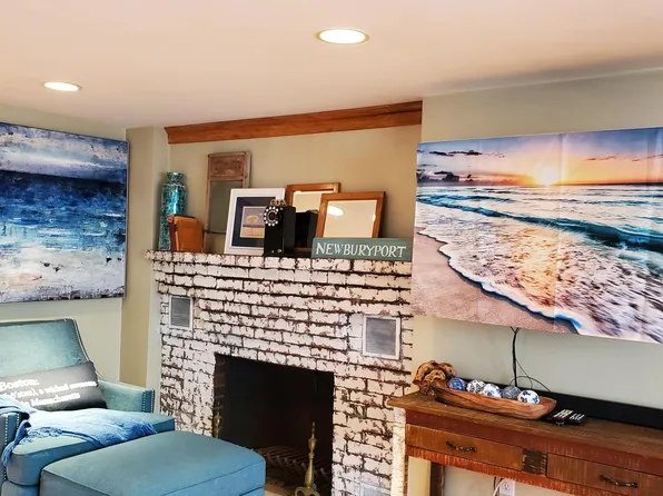 436 Revere St, Winthrop, MA 02152