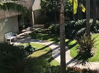 1800 Westcliff Dr APT 18, Newport Beach, CA 92660