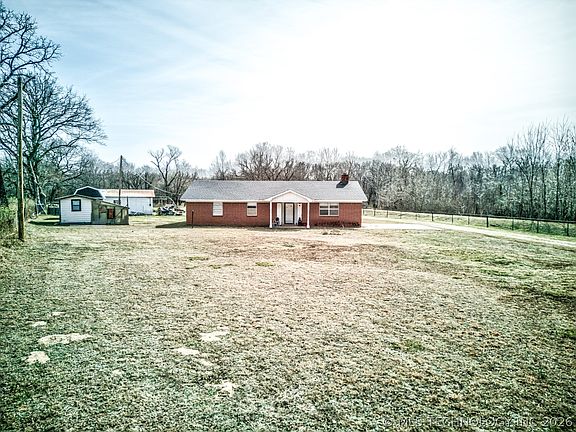 3rd image of 20270 S 930th Rd W