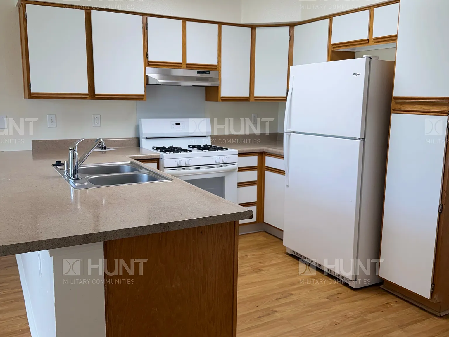 2 bed, 1.5 bath, 1512 sqft, $3,782 — Photo 2