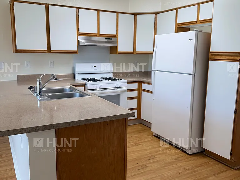237 Inchon St — Photo 2