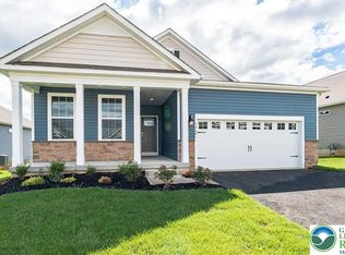 1538 Dresden Dr, Breinigsville, PA 18031
