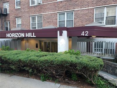 42 Pine Street #2D, Yonkers, NY, 10701