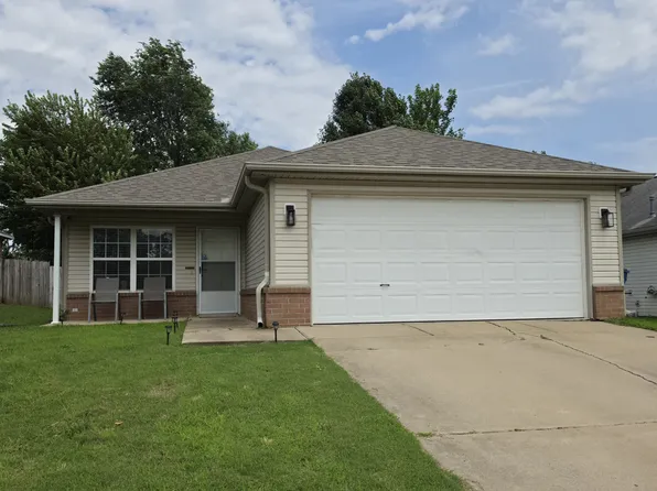 905 SW Krug Rd, Bentonville, AR 72712