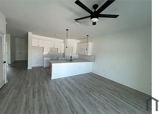 1128 Bismarck Rd — Photo 8