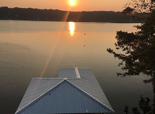 537 Marina Rd, Deatsville, AL 36022