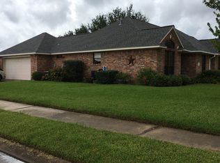 1026 Mockingbird Ln, Richwood, TX 77531