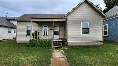 1st image of 1613 W Noble Ave