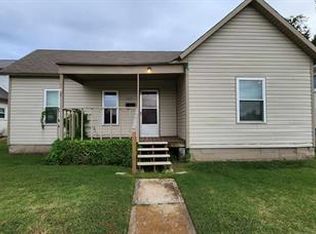 1613 W Noble Ave, Guthrie, OK 73044