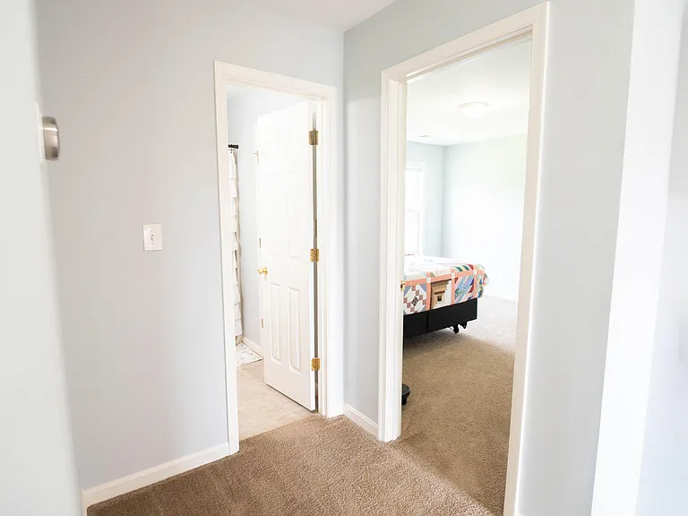 510 Teal Rd N — Photo 50