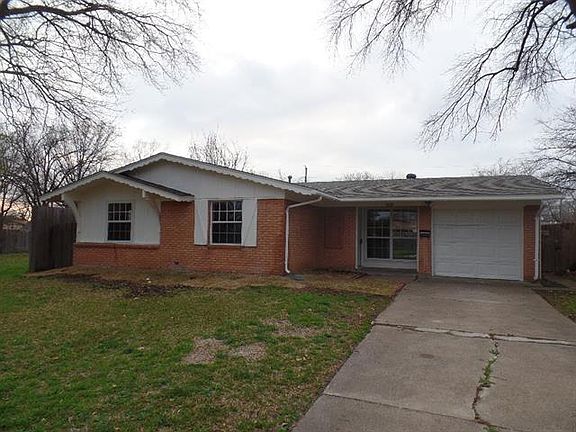 5th image of 3633 Bahamas Dr