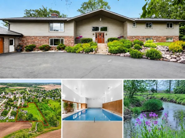 1 Horseshoe Ln, Black Earth, WI 53515