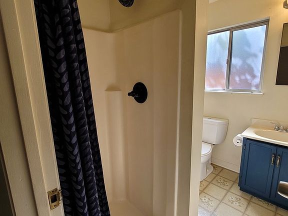 4th image of 4729 Scotts Valley Dr #9