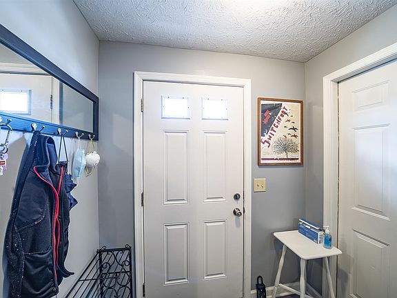 2nd image of 2312 Wishing Well Ct