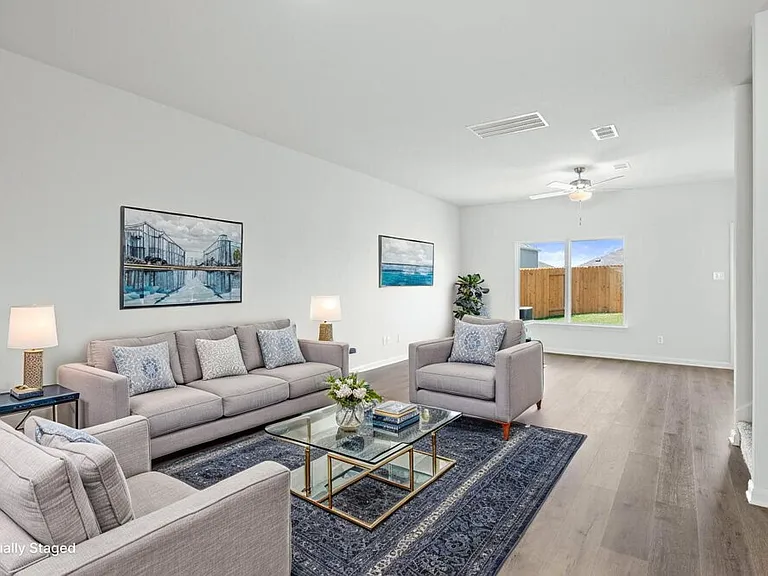 1309 Tilton Dr — Photo 10