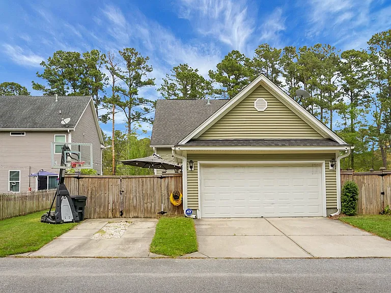 1165 Updyke Dr — Photo 59