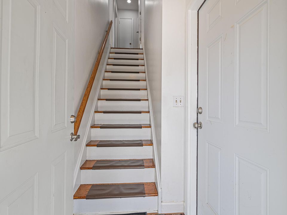 2nd Floor Unit