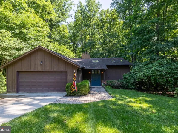 1709 Point No Point Dr, Annapolis, MD 21401