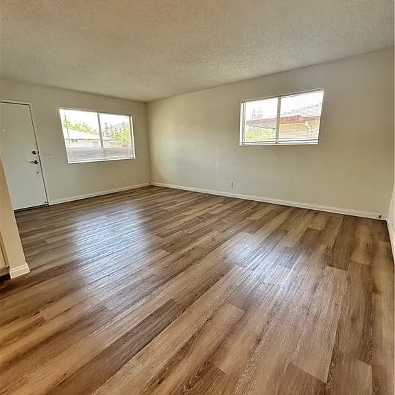 1123 W Sierra Madre Ave #4 — Photo 5