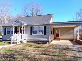 618 N 3rd St, Mebane, NC 27302