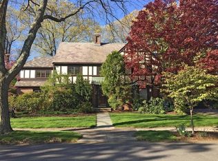 40 Littlefield Rd, Newton, MA 02459