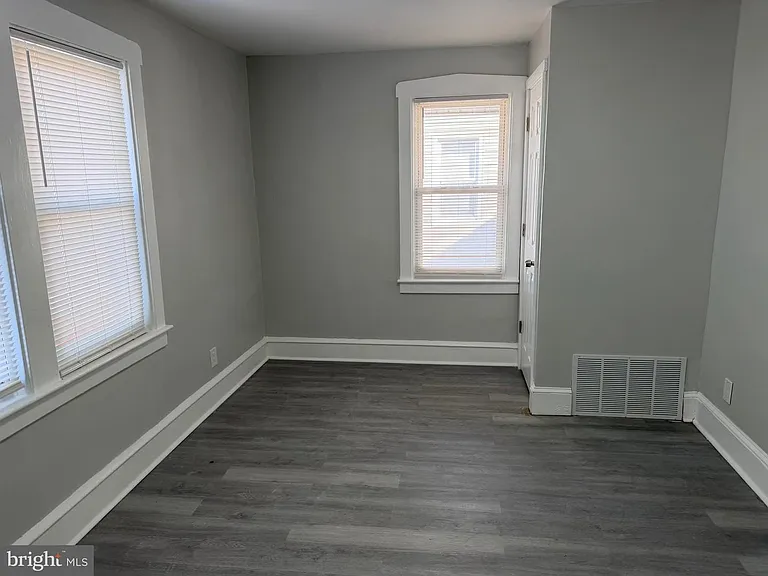 244 Mansion Ave — Photo 45