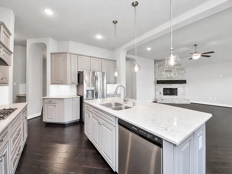 6243 Garden Lakes Ln — Photo 11