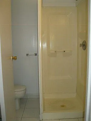 Rented by Tower Brokerage | media 21