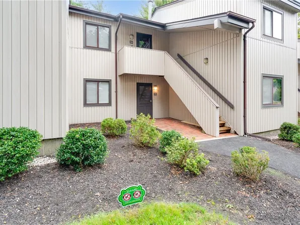 2903 Fox Lane, Poughkeepsie, NY 12603