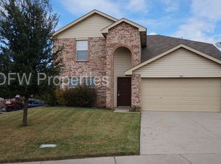 940 Poncho Ln, Haslet, TX 76052