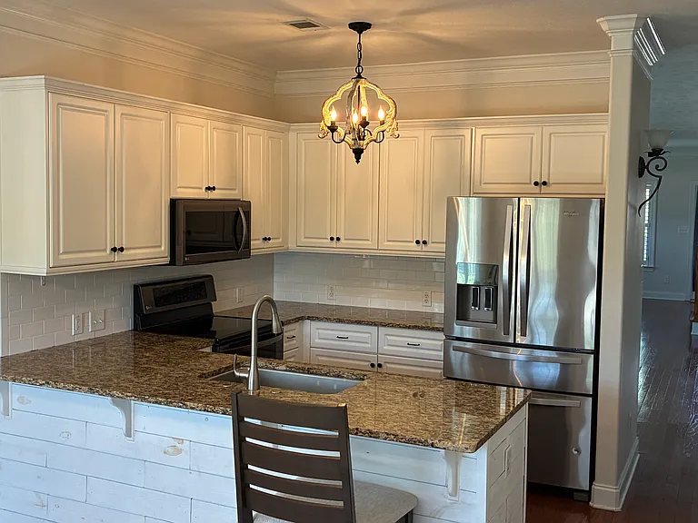 700 Bonnie Oaks Ln — Photo 6