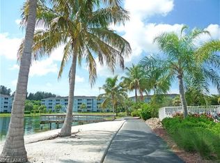 16605 Lake Circle Dr APT 326, Fort Myers, FL 33908