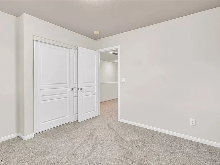 4836 Golden Shimmer Ave — Photo 22