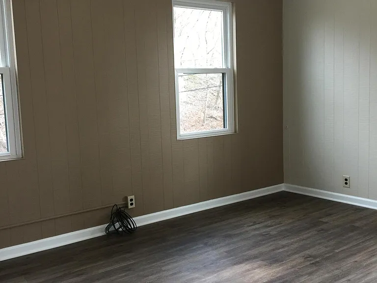 2630 Noblestown Rd #2 — Photo 13