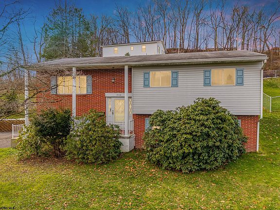 2nd image of 2110 Peach St